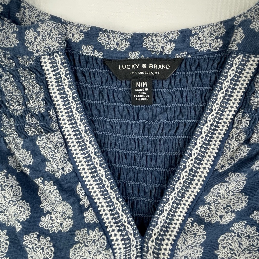 Lucky Brand Smocked Yoke Sleeveless Tank Blue Floral Print, Embroidered Size M - Picture 4 of 8